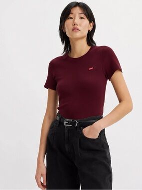 Levi’s women’s short sleeve rib baby T-shirt-wine